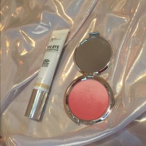 It Cosmetics Foundation and Ombre blush