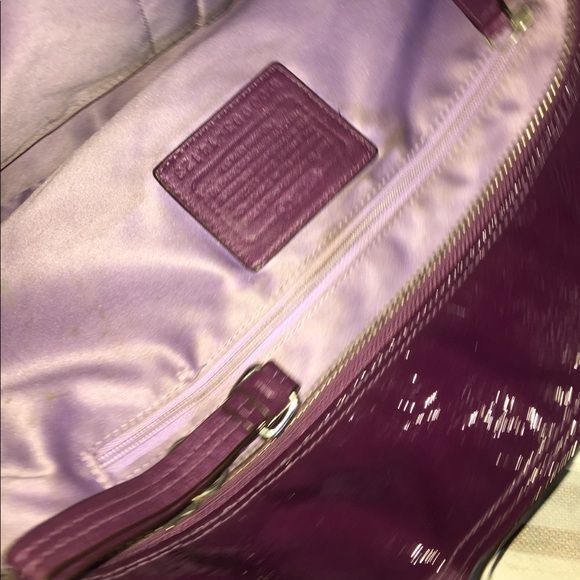 Coach Patent Leather 'Tribeca' East/West Tot SOLD - Picture 5 of 7