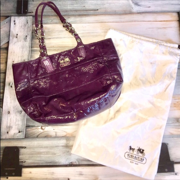 Coach Patent Leather 'Tribeca' East/West Tot SOLD - Picture 2 of 7