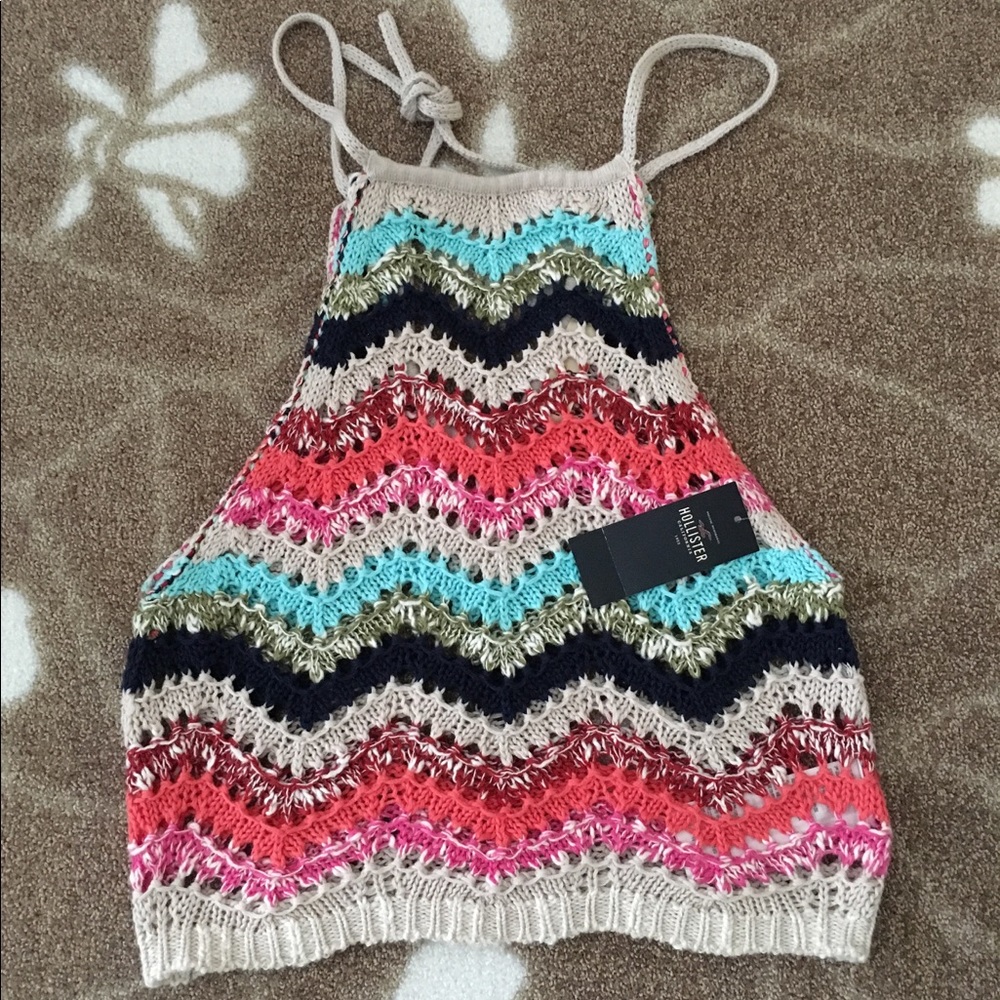 HOLLISTER KNIT TOP *New With Tags*