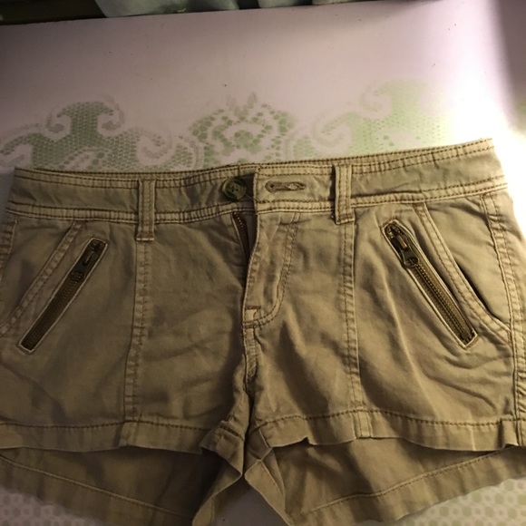 Shorts - Picture 1 of 5