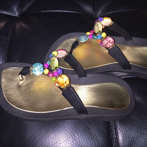 Three super fun pairs of sandals! - Picture 4 of 6