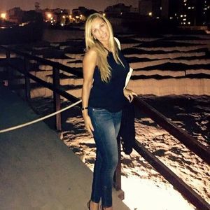 Meet your Posher, Pilar