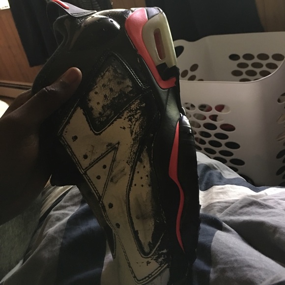 Beaters - Picture 3 of 5