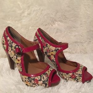 Steve Madden Pin up heels