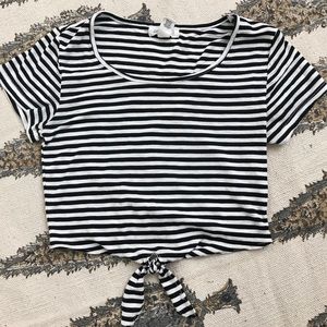 Stripped Crop Top