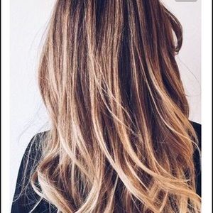 Meet your Posher, Mia