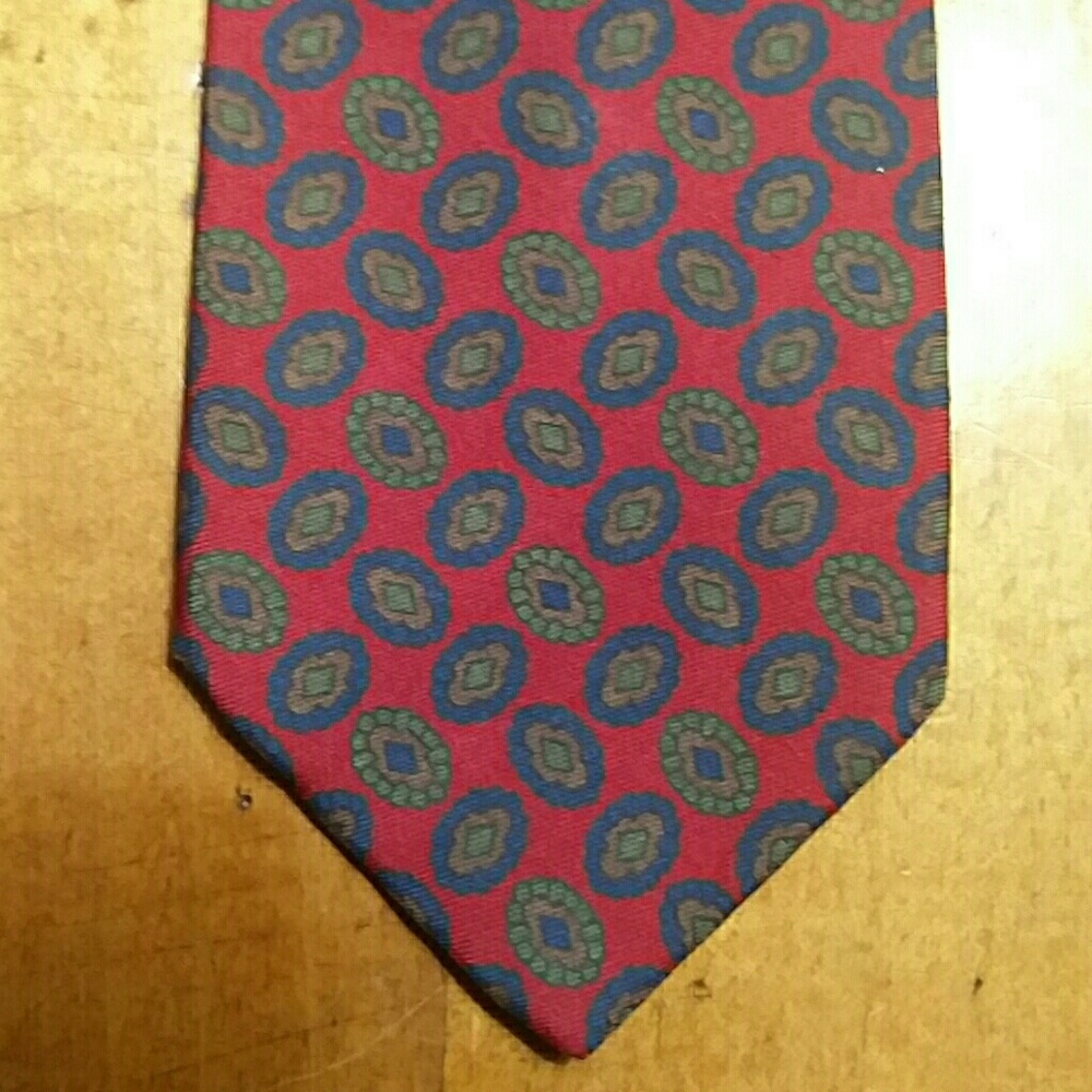 Allen Lolly tie flower pattern