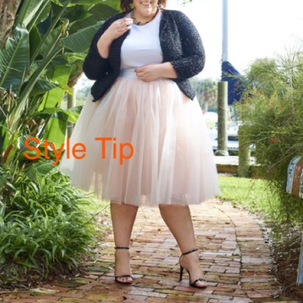 🌼NWT Beautiful Plus Size Tulle Skirt! - Picture 4 of 5