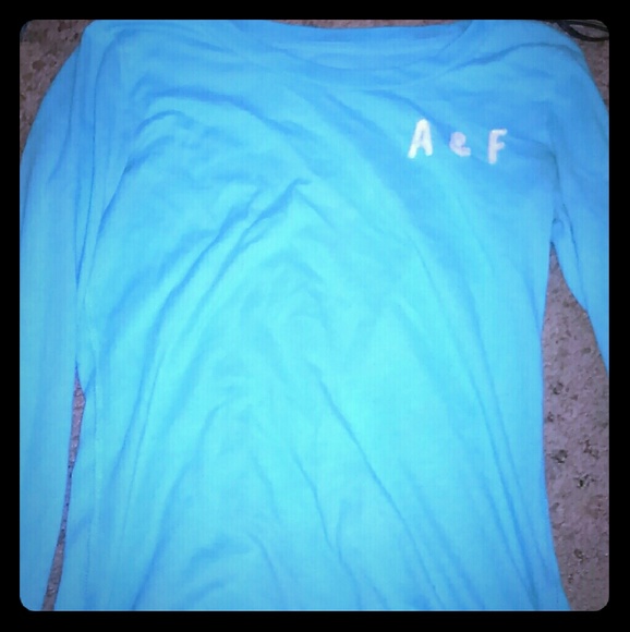 A&F long sleeve shirt - Picture 1 of 4