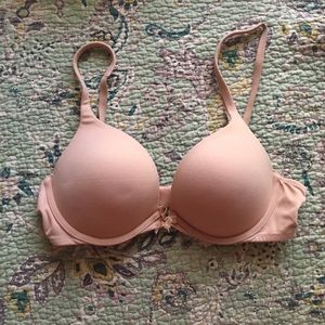 MOVING SALE! Body by Victoria push up bra