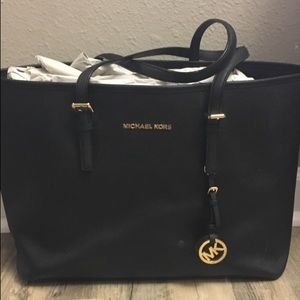 Michael Kors Tote