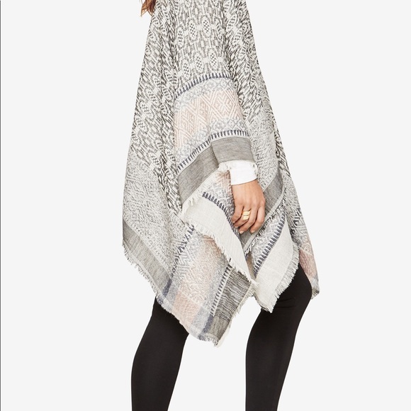 BCBG Max Azria Poncho - Picture 2 of 2