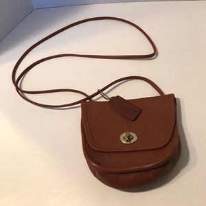 Coach mini Crossbody