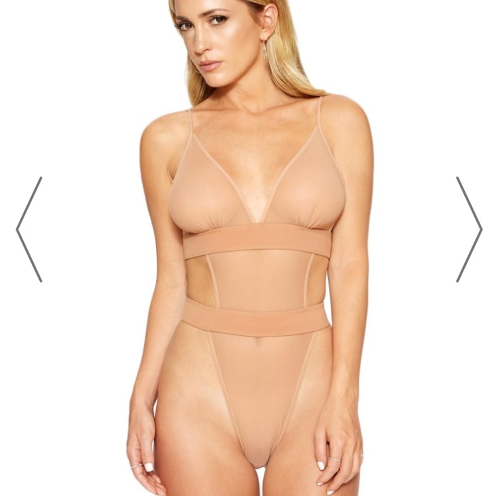 NWT Naked Wardrobe Bodysuit in Nude!