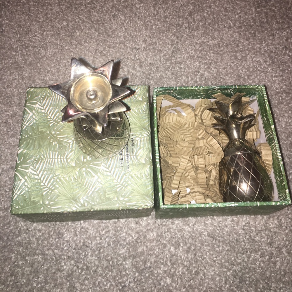 Pineapple shot glasses