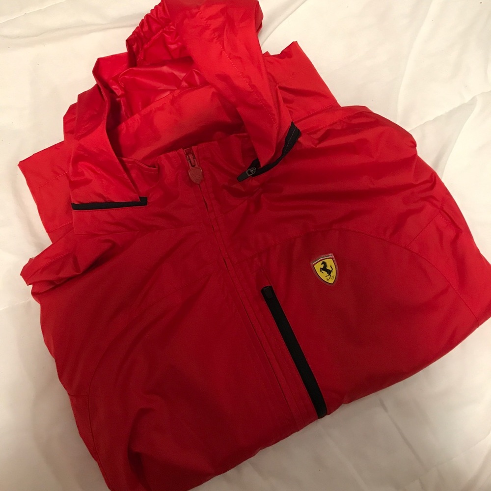 🔥Ferrari Rain Coat/Wind Breaker 🚘🚗💨