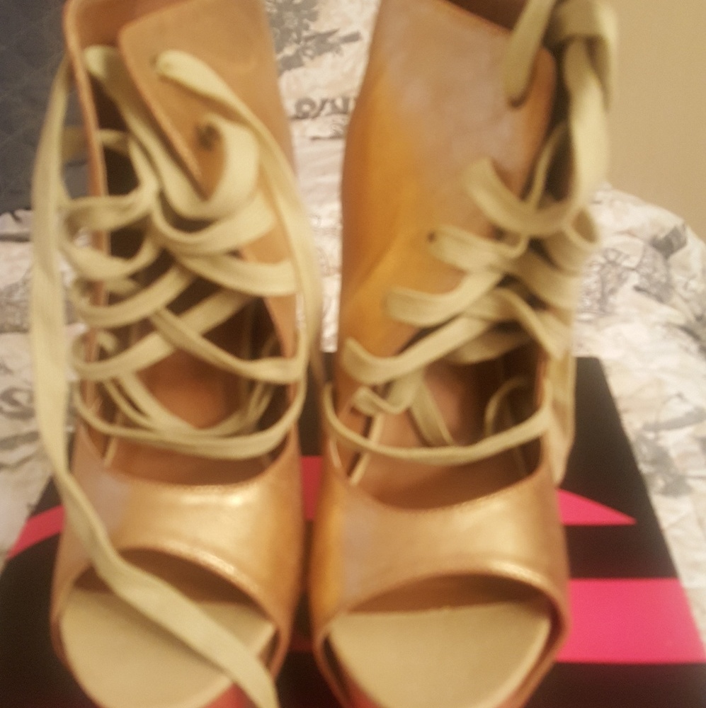 Metallic gold platform sandals