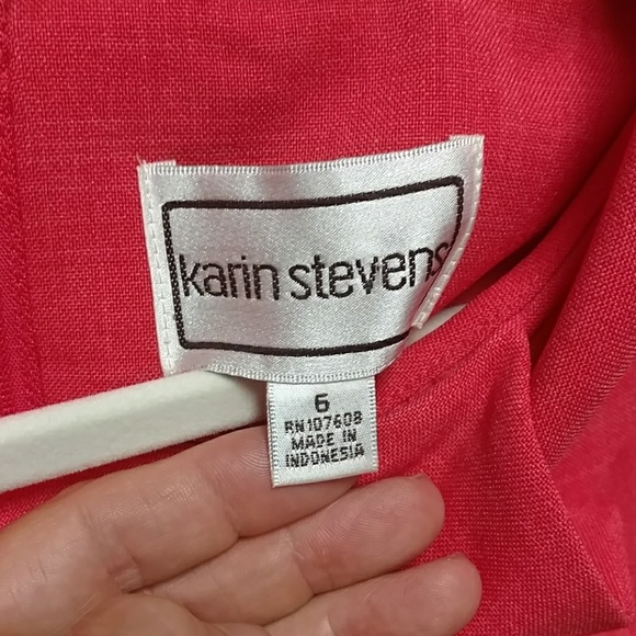 Dress - Picture 2 of 3