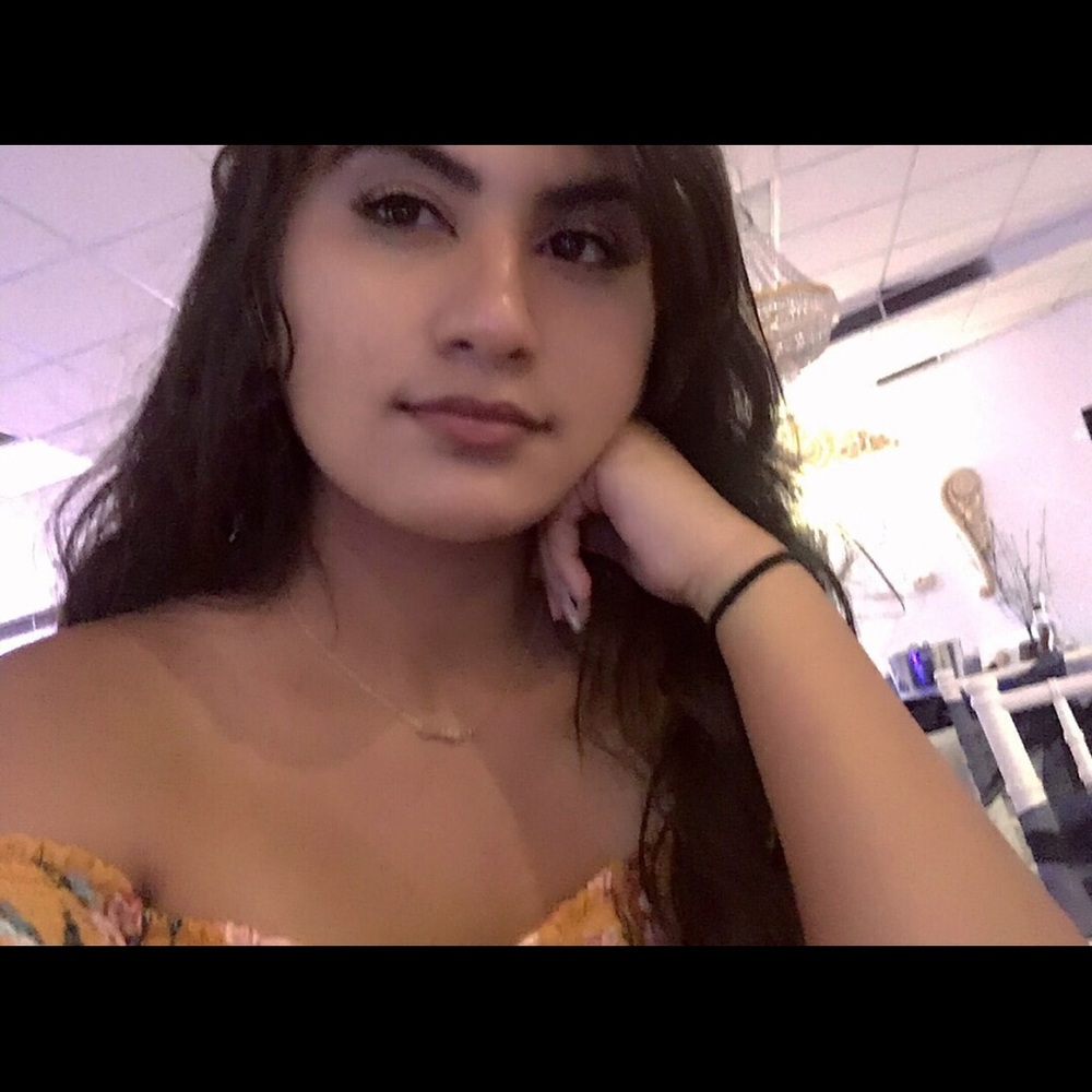 Meet your Posher, Destiny