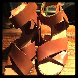 Madewell sandals size 7.