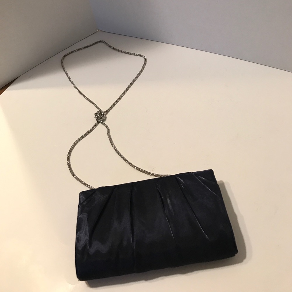 Nina cross body handbag