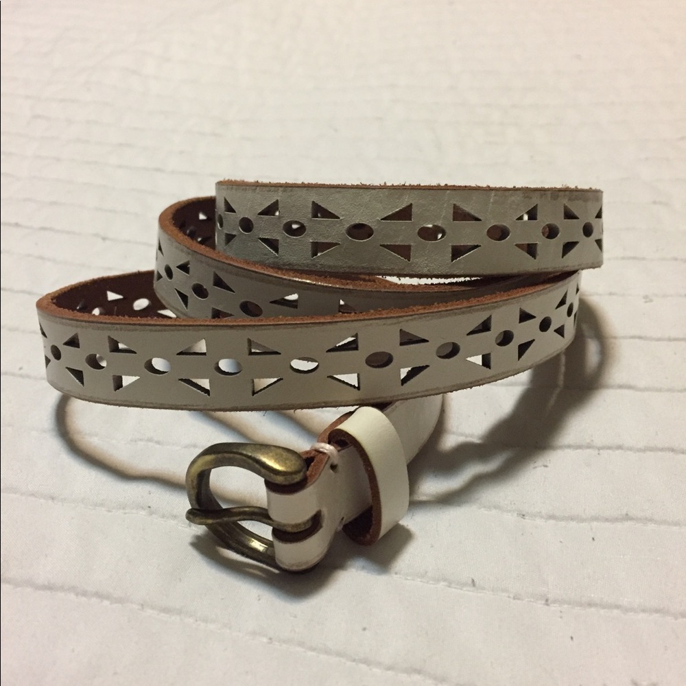 💖Cute J. Crew white belt💖