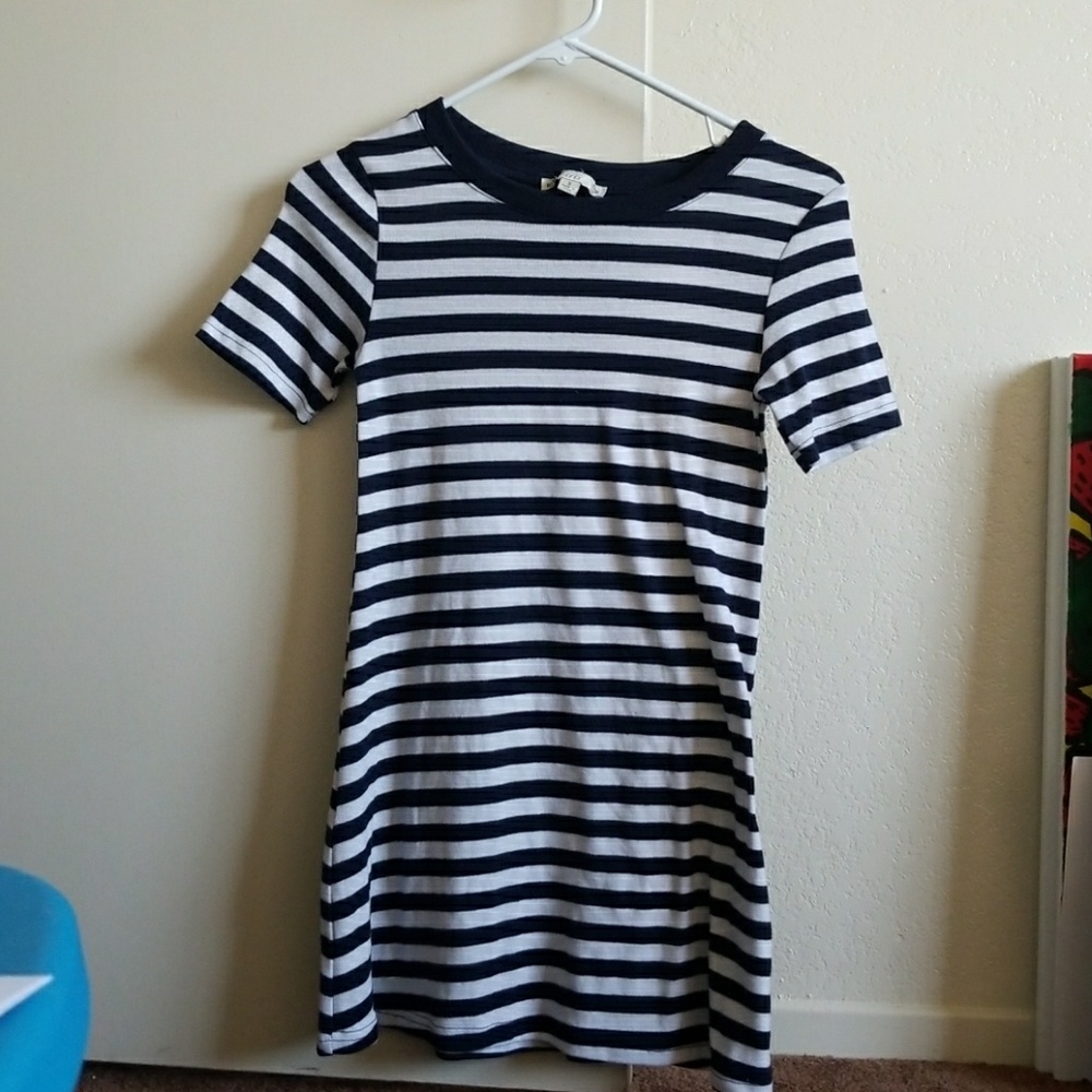 Short blue and white striped dress