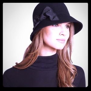 Kate Spade Wool Hat with Bow