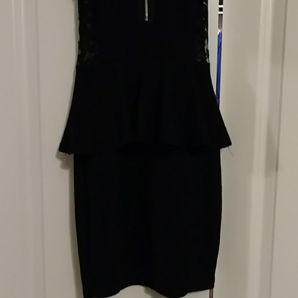 Black Dress - Picture 4 of 4