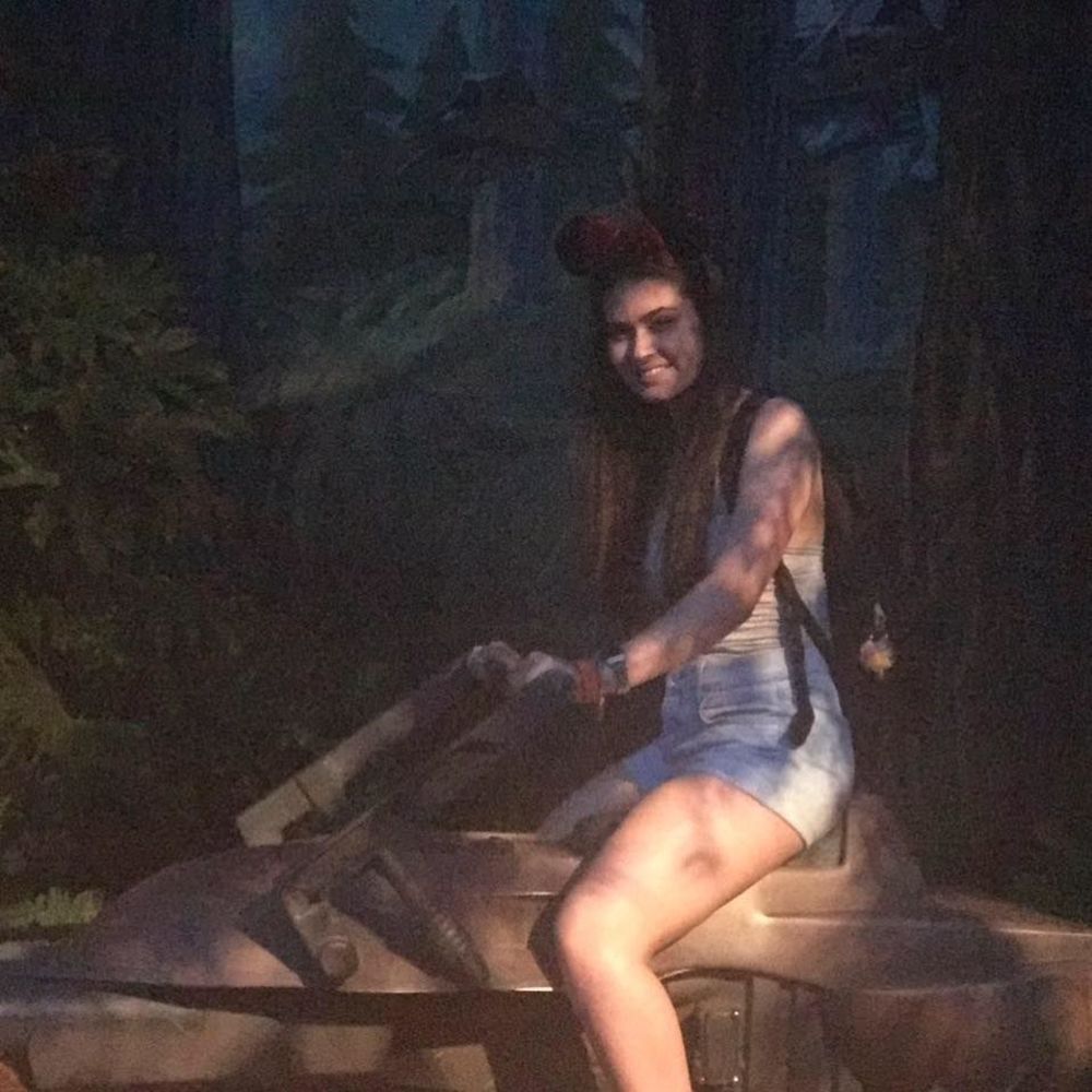 Meet your Posher, Taylor