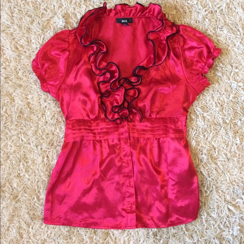 Gorgeous ruffle neck buttoned shirt