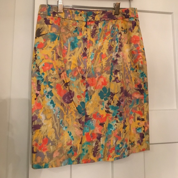 J. Crew Floral Pencil Skirt - Picture 2 of 3