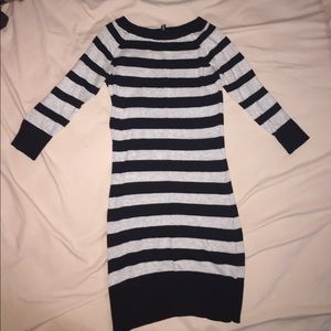 Pencil mini knit dress with mid-length sleeves