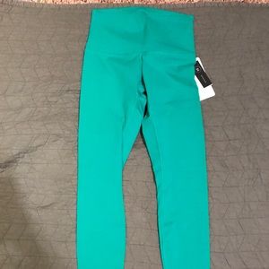 Wunder Under Pant High Rise - Size 8!