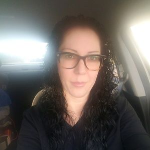 Meet your Posher, Alexandra