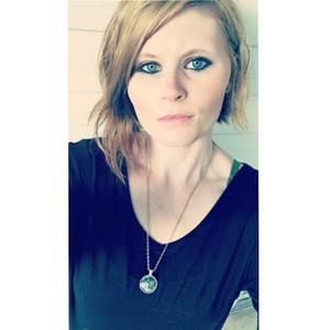 Meet your Posher, Cassie