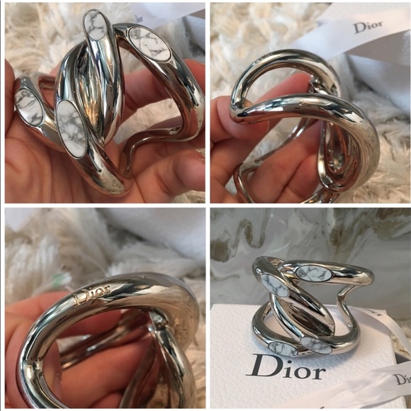 💯 Auth Dior "DIOROSPHERE" cuff bracelet - Picture 6 of 7