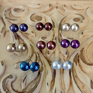 Pearl stud earrings