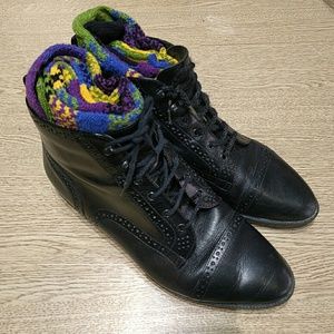 Granny Goth pointy toe Witch Boots