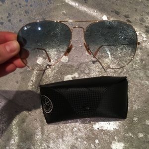 RAY BAN light blue gray aviator sunglasses