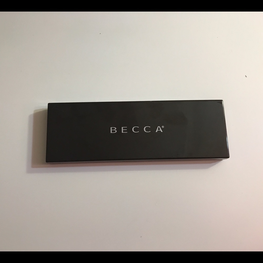Becca ombré nudes eye palette