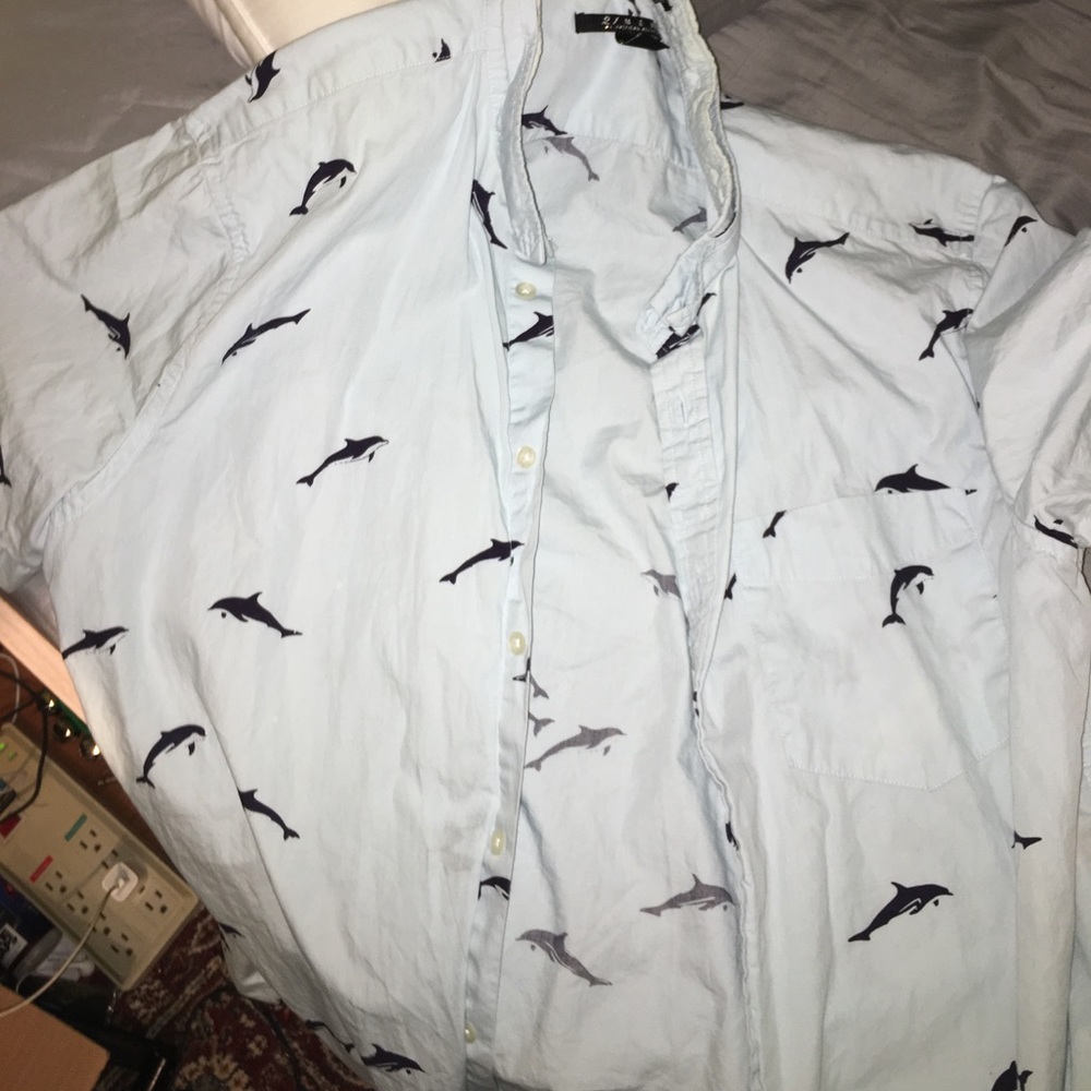 Forever 21 whale button down short sleeves