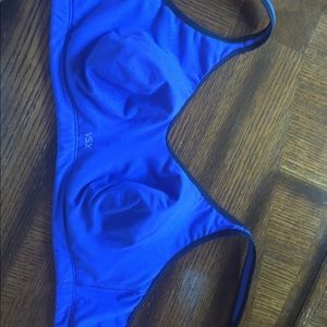 VS lightly padded Sport bra !!