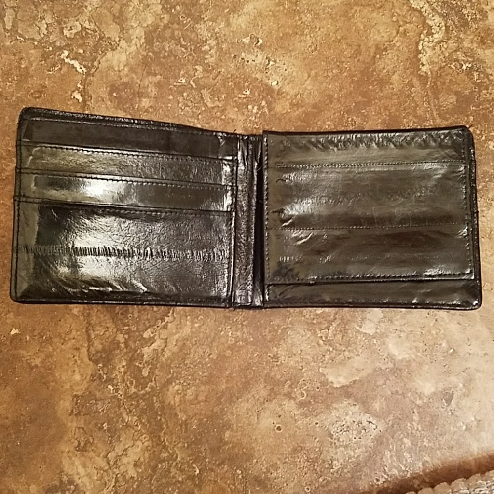 EELSKIN Black wallet