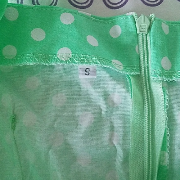 Polka Dot Pin Up Dress - Picture 2 of 6