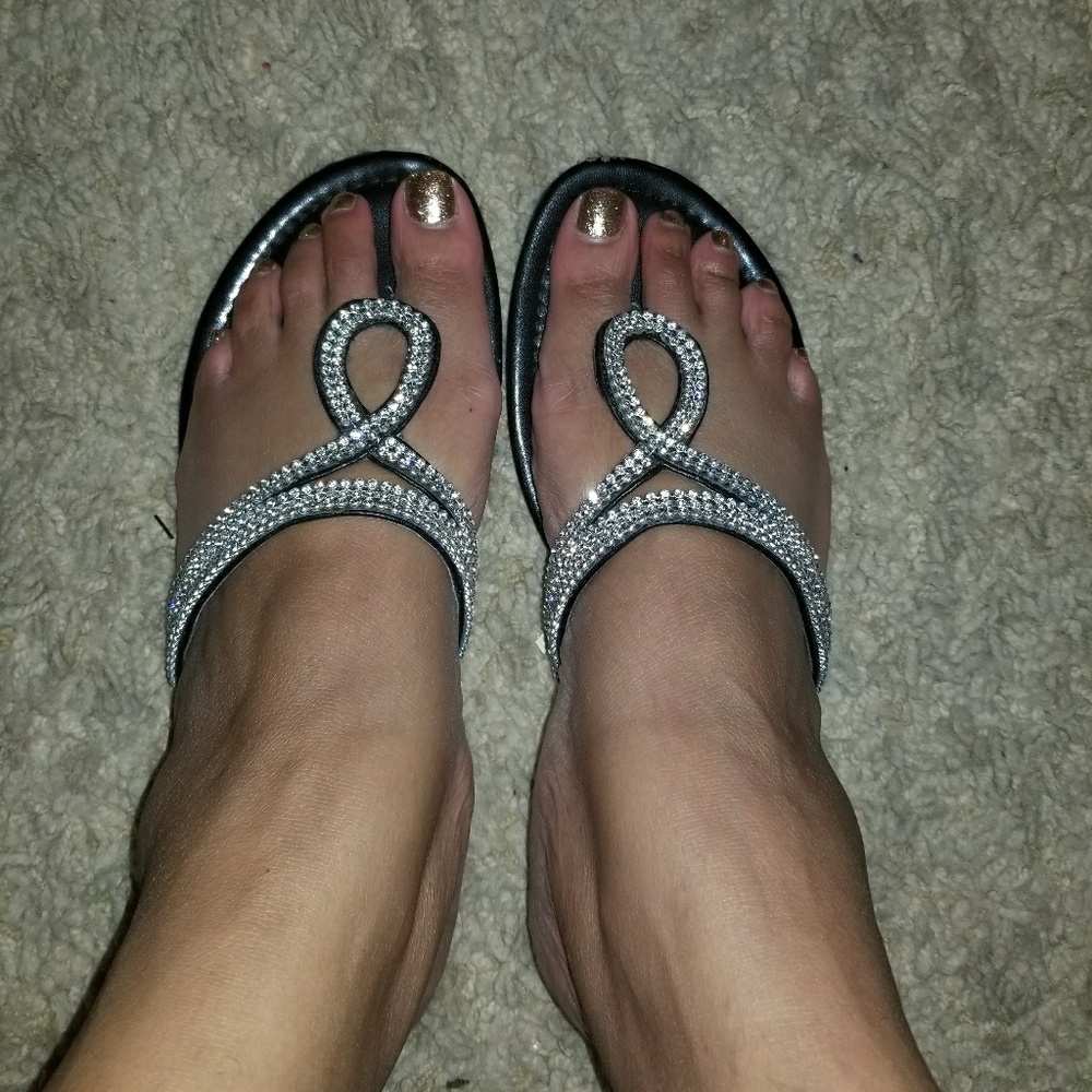 Guess Sz9 Bling Thong Sandal