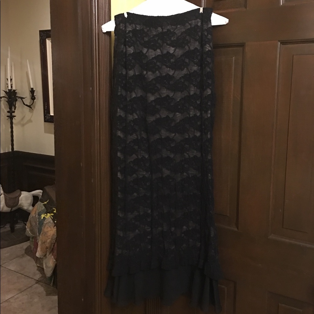 Black, fitted, lacy, maxi.