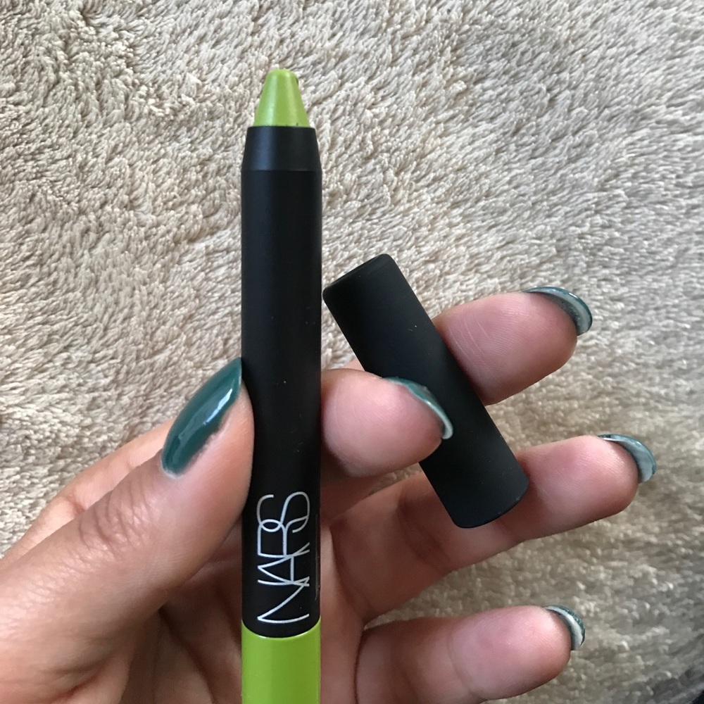 NEW Nars Soft Touch Shadow Pencil in Celebrate