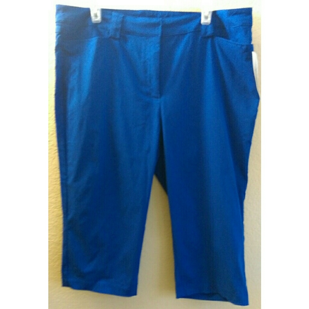 Cobalt blue capris size 18 NWT